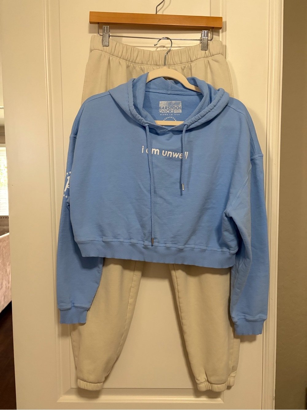 🍻💙 Barstool Chics “Unwell” Call her Daddy Sweatpants & Hoodie set 💙🍻